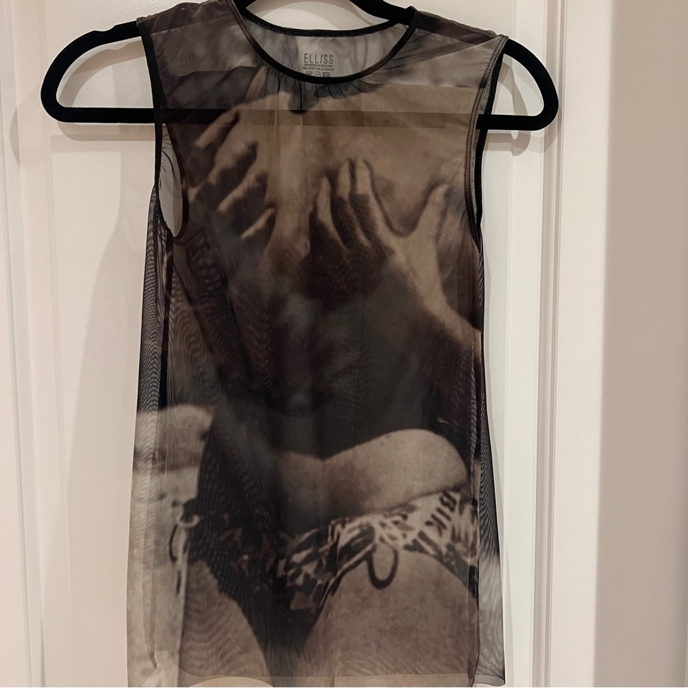 Elliss Sheer Black Top